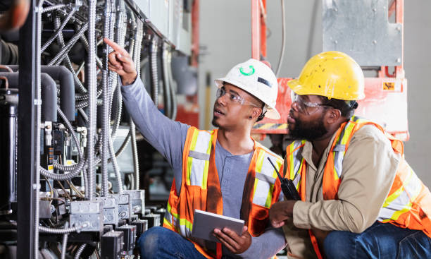 Best Affordable Electrician  in Chillicothe, OH